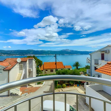 Jela Trogir