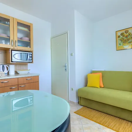 Apartment Jela *
