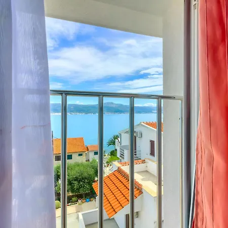 Jela Trogir