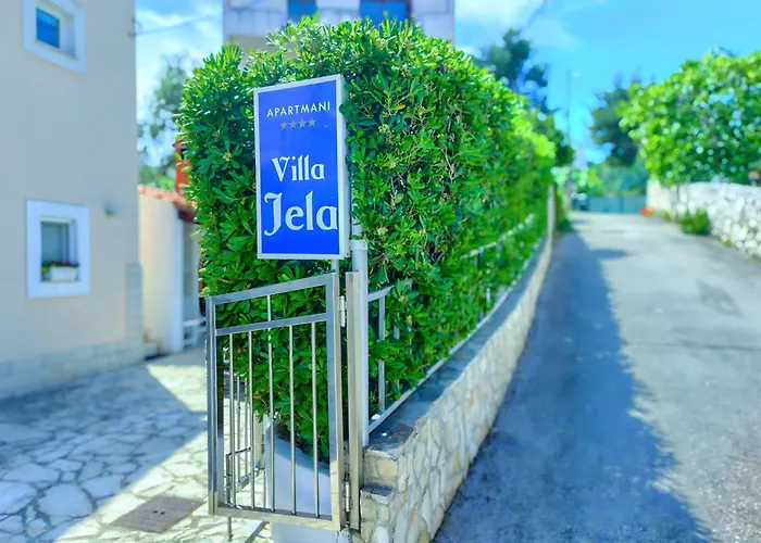 شقة Jela *