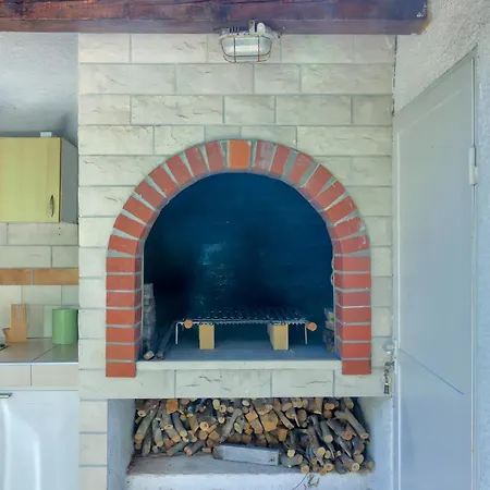 아파트 Jela 트로기르