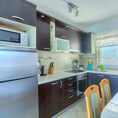 아파트 Jela 트로기르